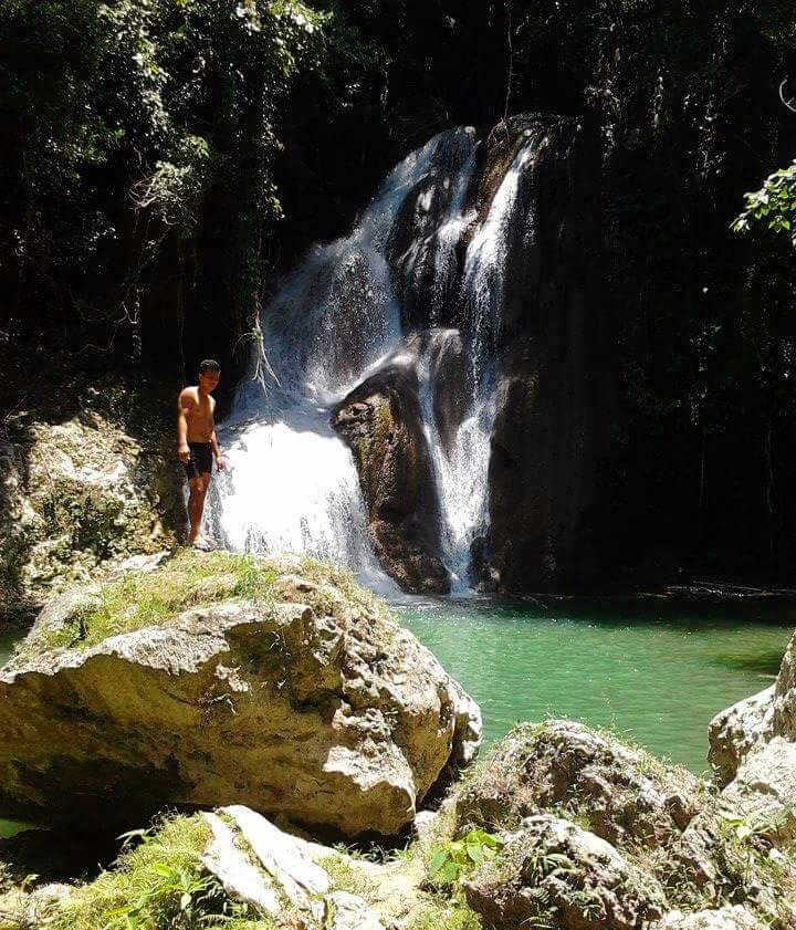 Behold Bohol, Bohol waterfalls, how to get to bohol water falls, backpacking bohol falls