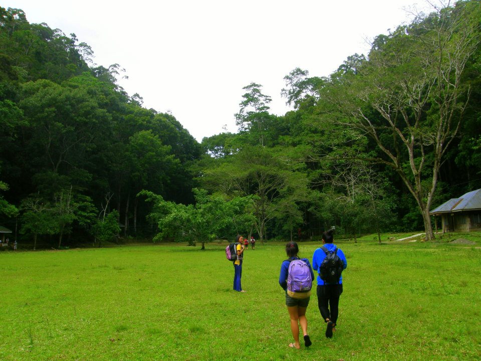 magsaysay park bilar bohol, places to go bohol, nature wildlife bohol, camping bohol, trekking bohol