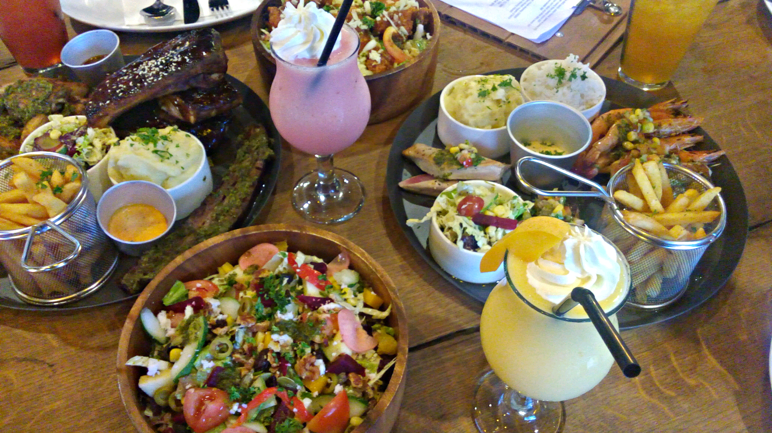 bohol best restaurants cafe, tagbilaran city restaurant cafe,