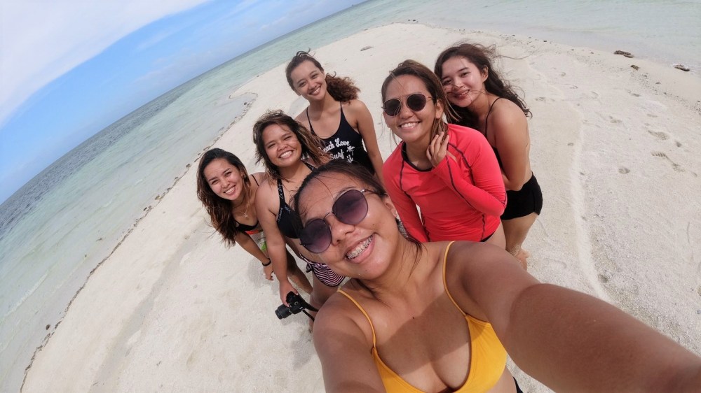 Jao Island Bohol, Jao Island Bohol Blog, Island Hopping Bohol, Bohol Blog, Bohol Blogger, bohol, bohol itinerary, bohol tourist spot, bohol philippines tourist attrations, bohol culture, jao bay resort, talibon bohol, talibon bohol tourist spot