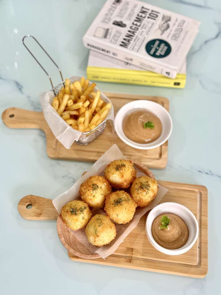 food - the lounge cafe coworking space tagbilaran city bohol, cafes coffee shop tagbilaran city bohol, co working space bohol